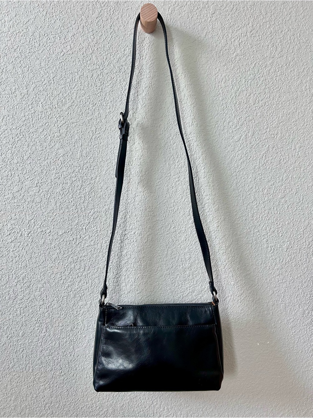 Patricia Nash Black Leather Crossbody Bag with Front Zippered Pocket